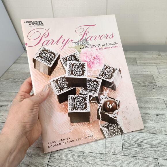 Party Favors 23 Projects for All‎ Occasions Leisure Arts 4770 Craft Patterns - Picture 1 of 14